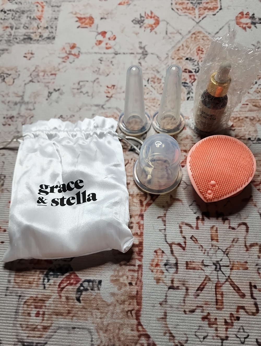 grace & stella 7 pc facial cupping set